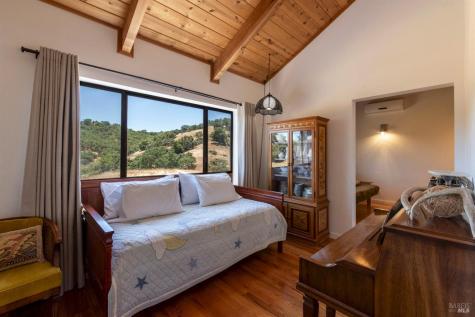 13451 Rockpile Road Healdsburg CA 95448
