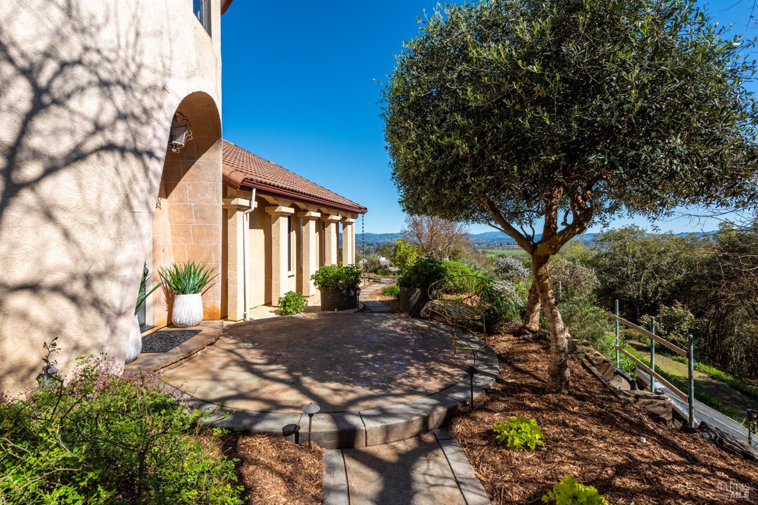 2405 Lewis Drive Sebastopol CA 95472