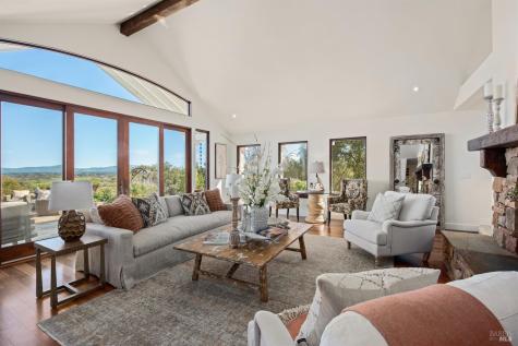2405 Lewis Drive Sebastopol CA 95472