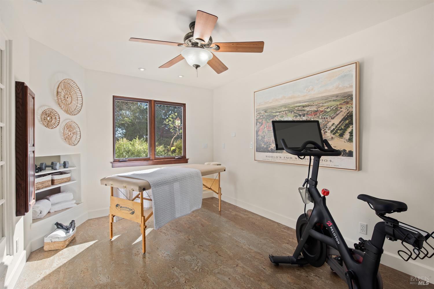 2405 Lewis Drive Sebastopol CA 95472