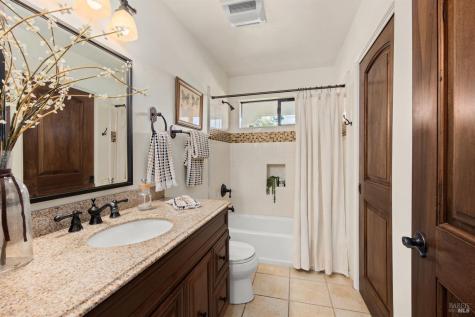 2405 Lewis Drive Sebastopol CA 95472