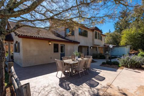 2405 Lewis Drive Sebastopol CA 95472