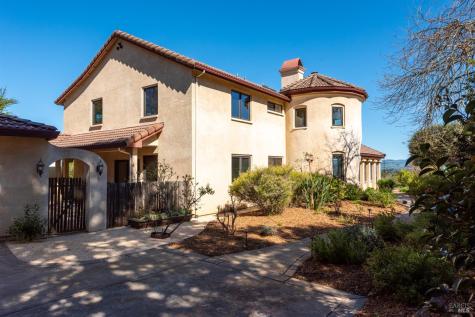 2405 Lewis Drive Sebastopol CA 95472
