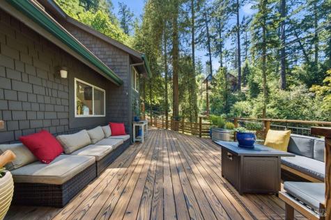 35 Sylvan Way Woodacre CA 94973