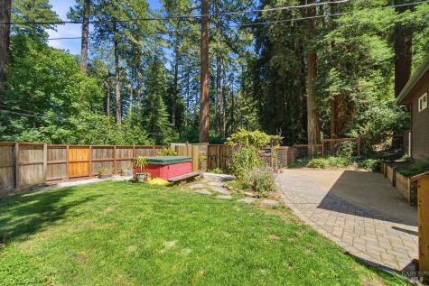 35 Sylvan Way Woodacre CA 94973