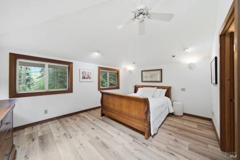 35 Sylvan Way Woodacre CA 94973