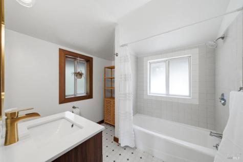 35 Sylvan Way Woodacre CA 94973