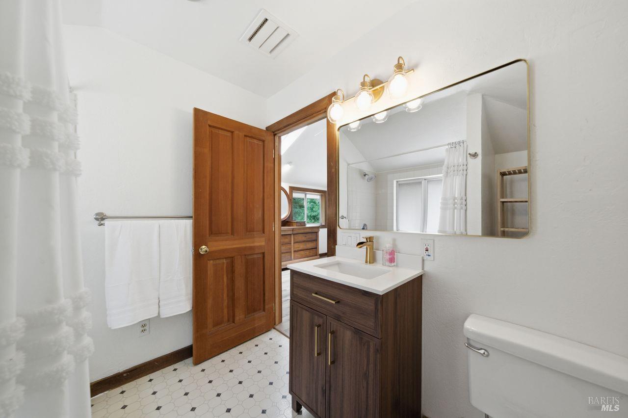 35 Sylvan Way Woodacre CA 94973