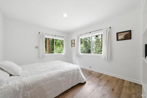 35 Sylvan Way Woodacre CA 94973