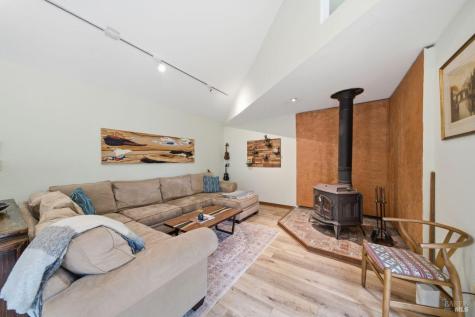 35 Sylvan Way Woodacre CA 94973