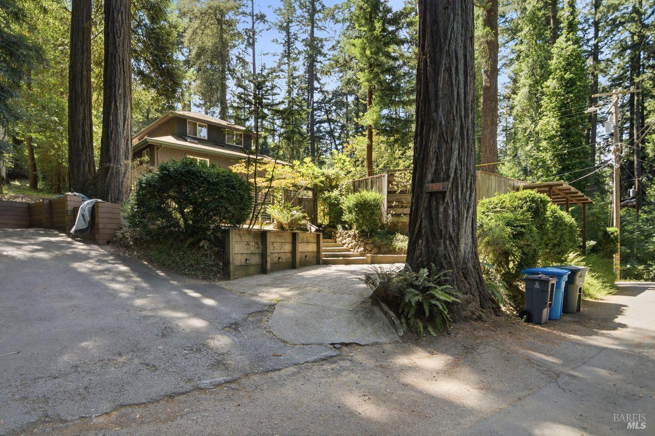 35 Sylvan Way Woodacre CA 94973
