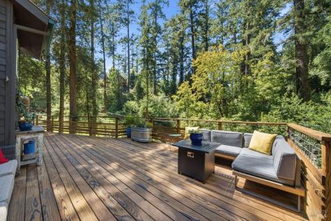 35 Sylvan Way Woodacre CA 94973