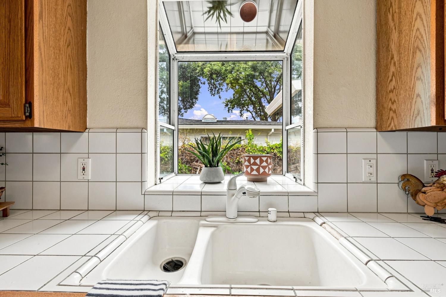 2217 Cheyenne Drive Santa Rosa CA 95405