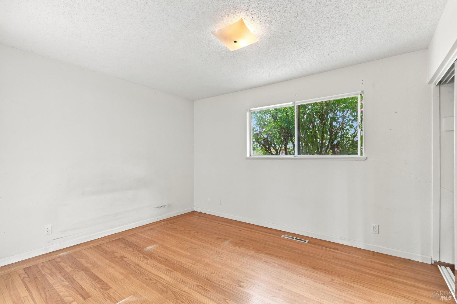 2217 Cheyenne Drive Santa Rosa CA 95405