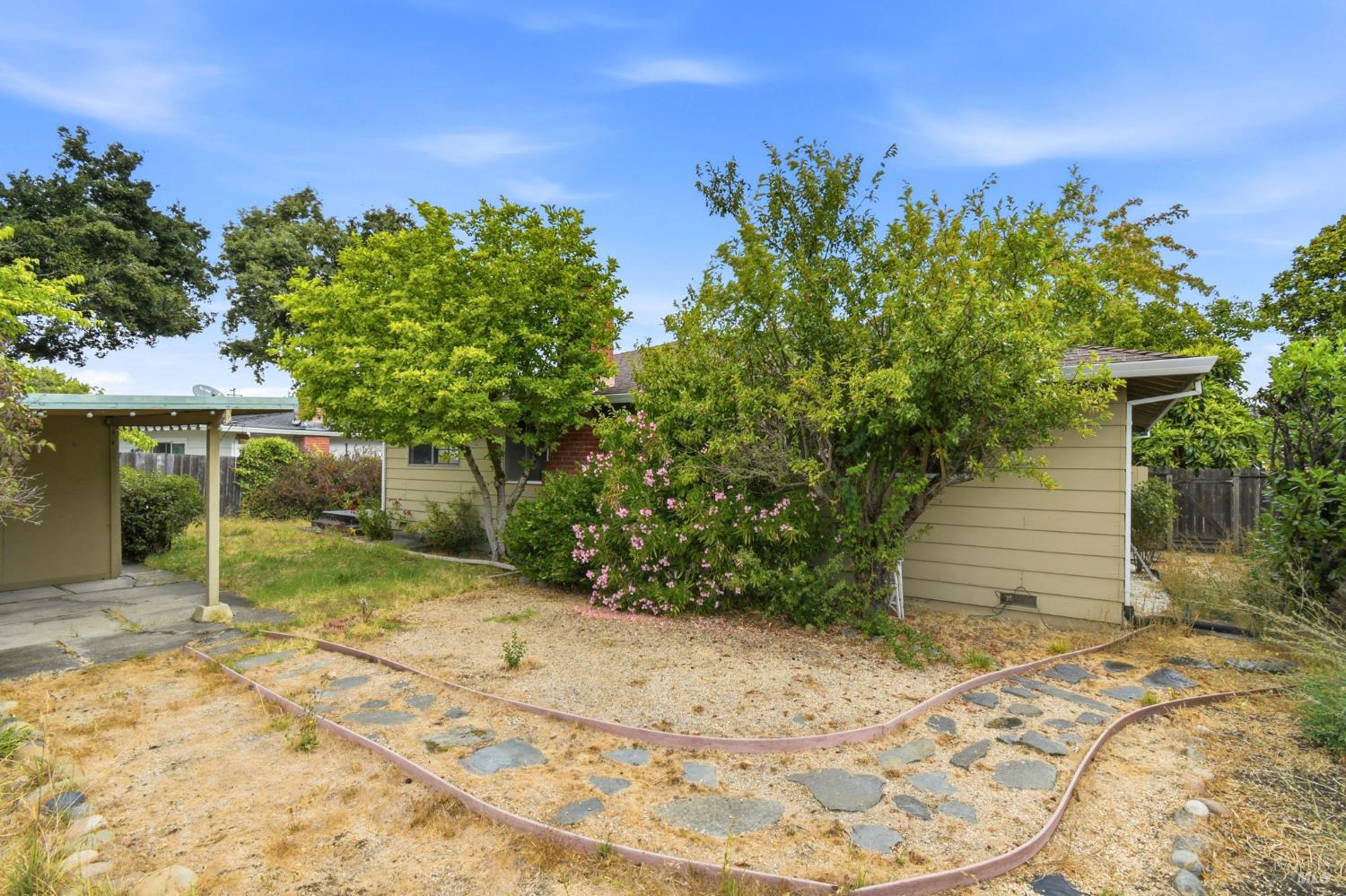 2217 Cheyenne Drive Santa Rosa CA 95405