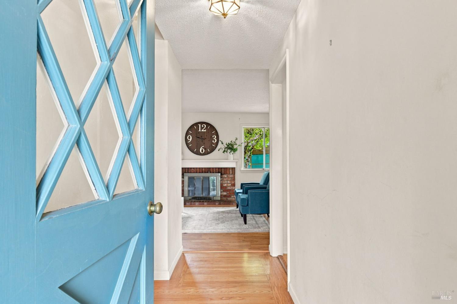 2217 Cheyenne Drive Santa Rosa CA 95405