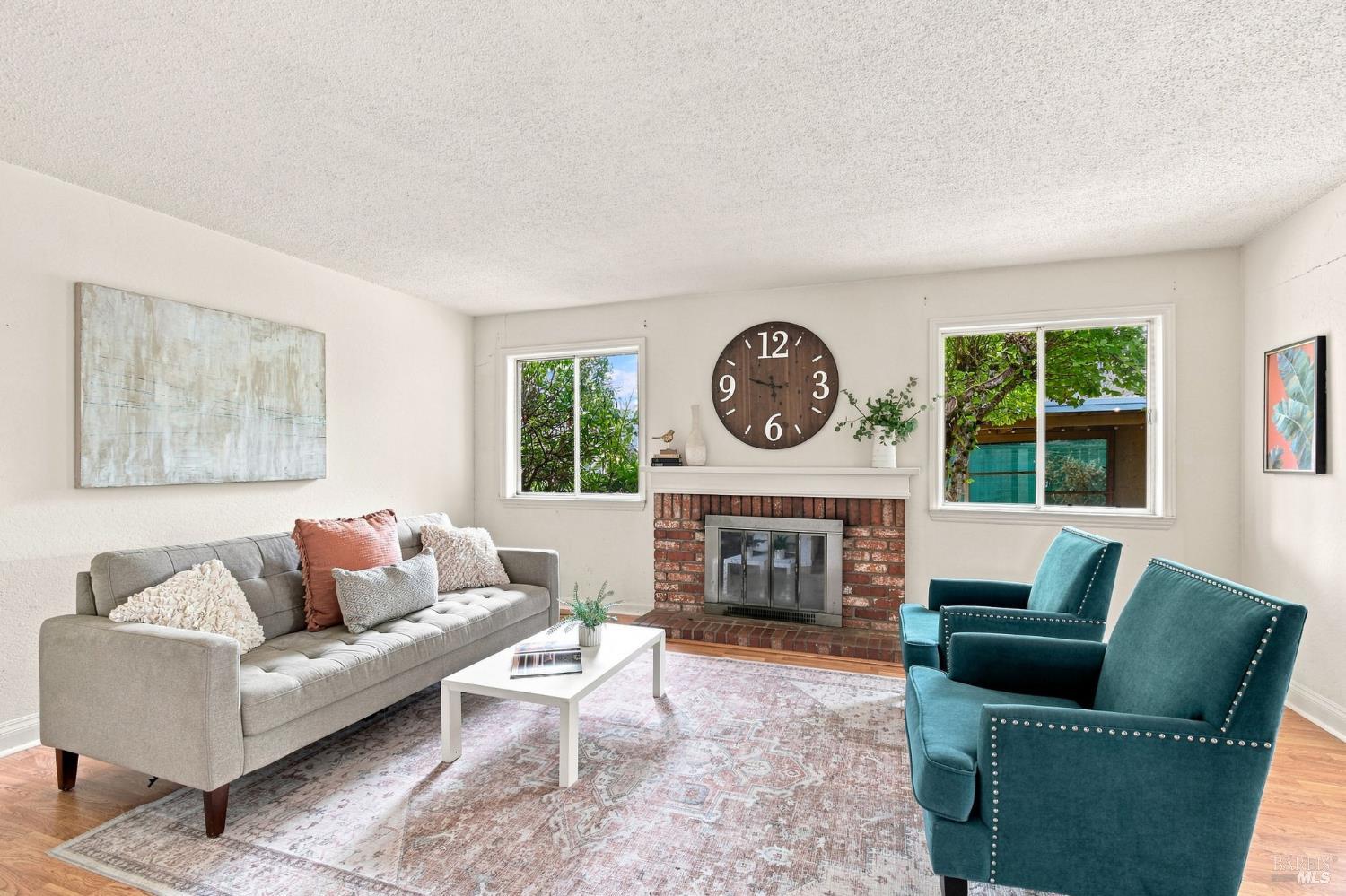 2217 Cheyenne Drive Santa Rosa CA 95405