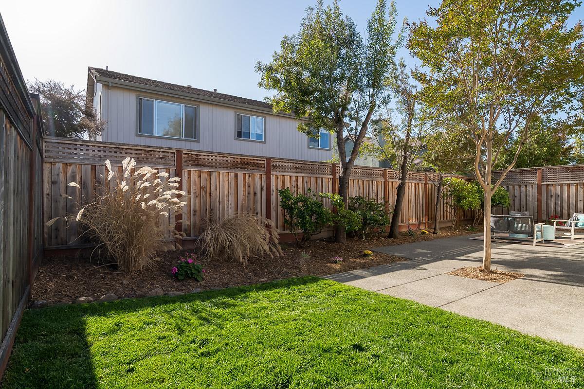 7538 13th Hole Drive Windsor CA 95492