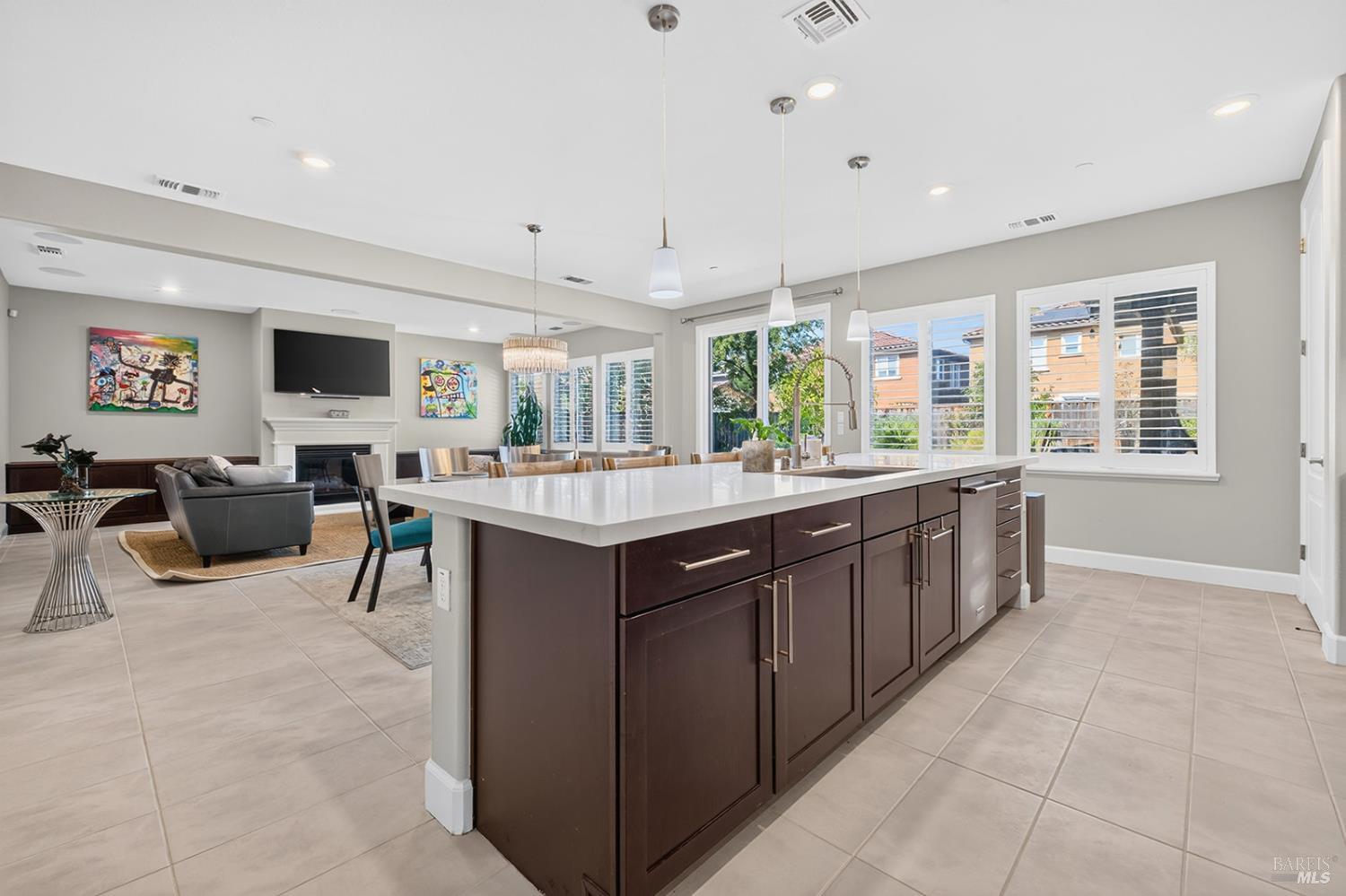 1818 Kyle Place Rohnert Park CA 94928