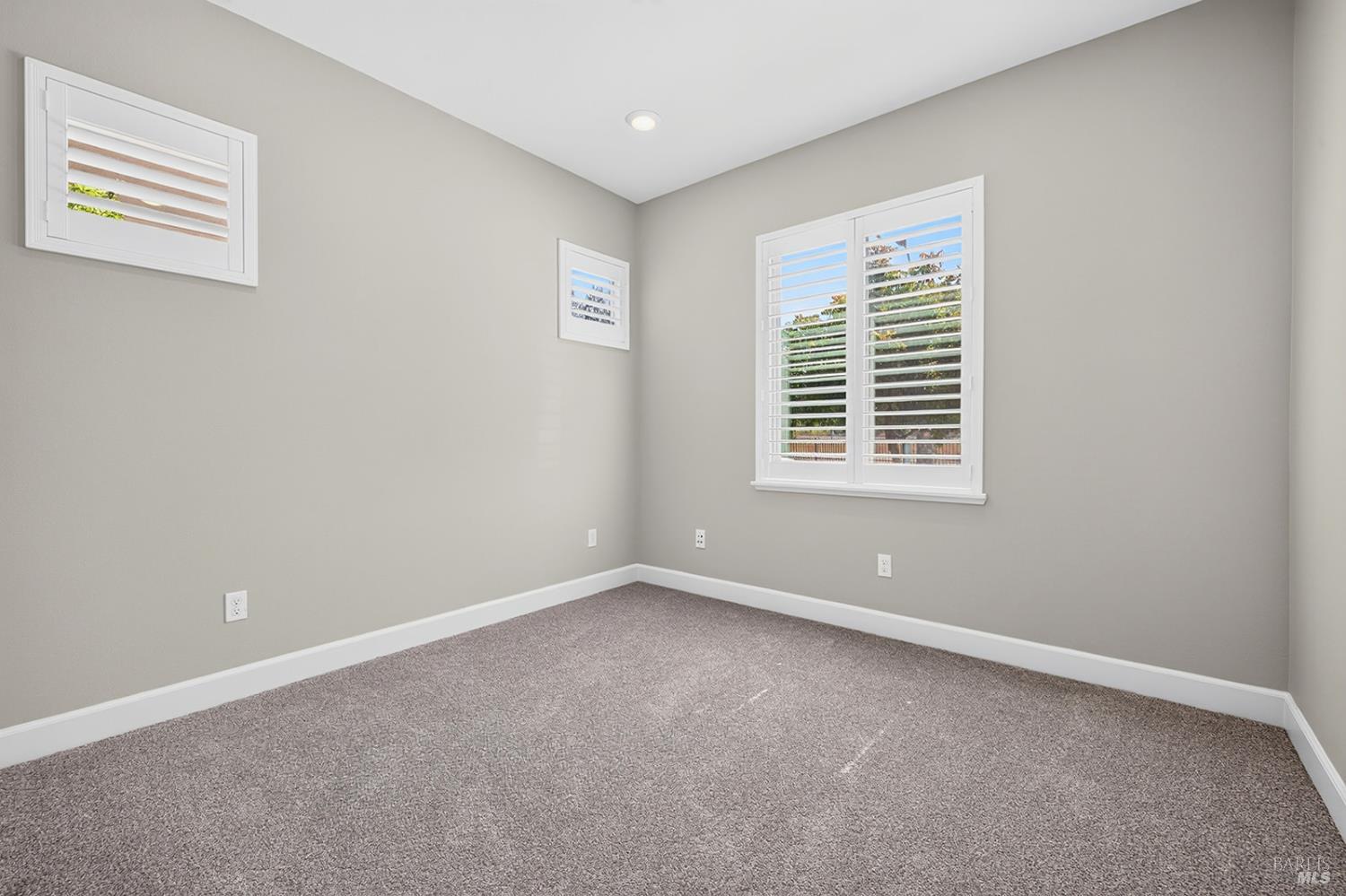 1818 Kyle Place Rohnert Park CA 94928