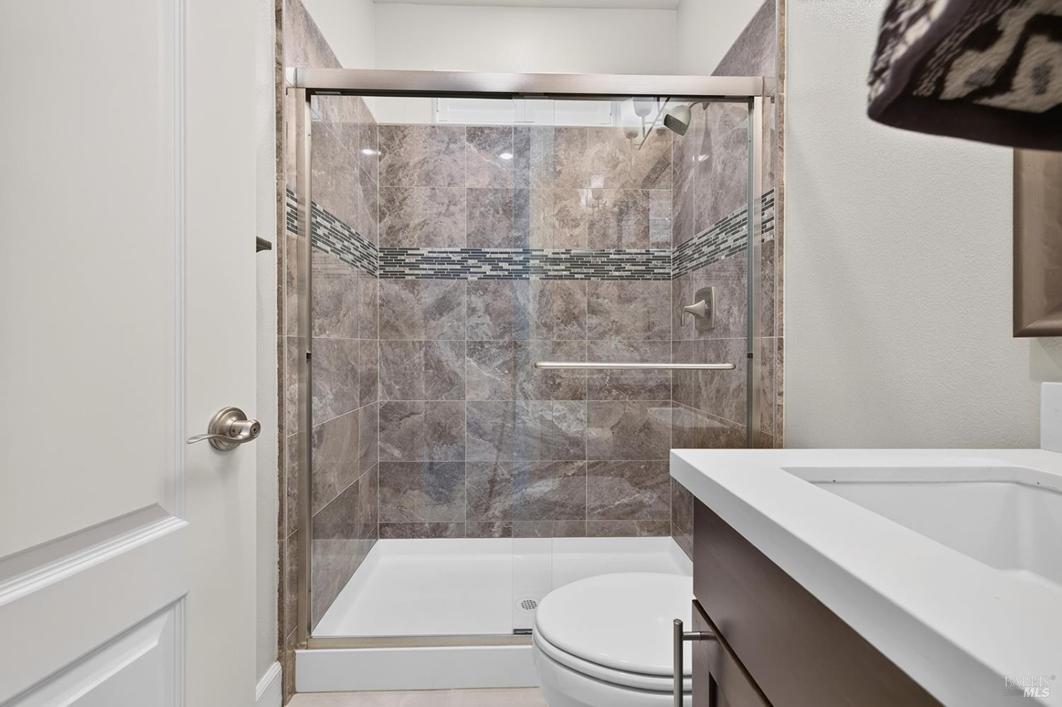1818 Kyle Place Rohnert Park CA 94928
