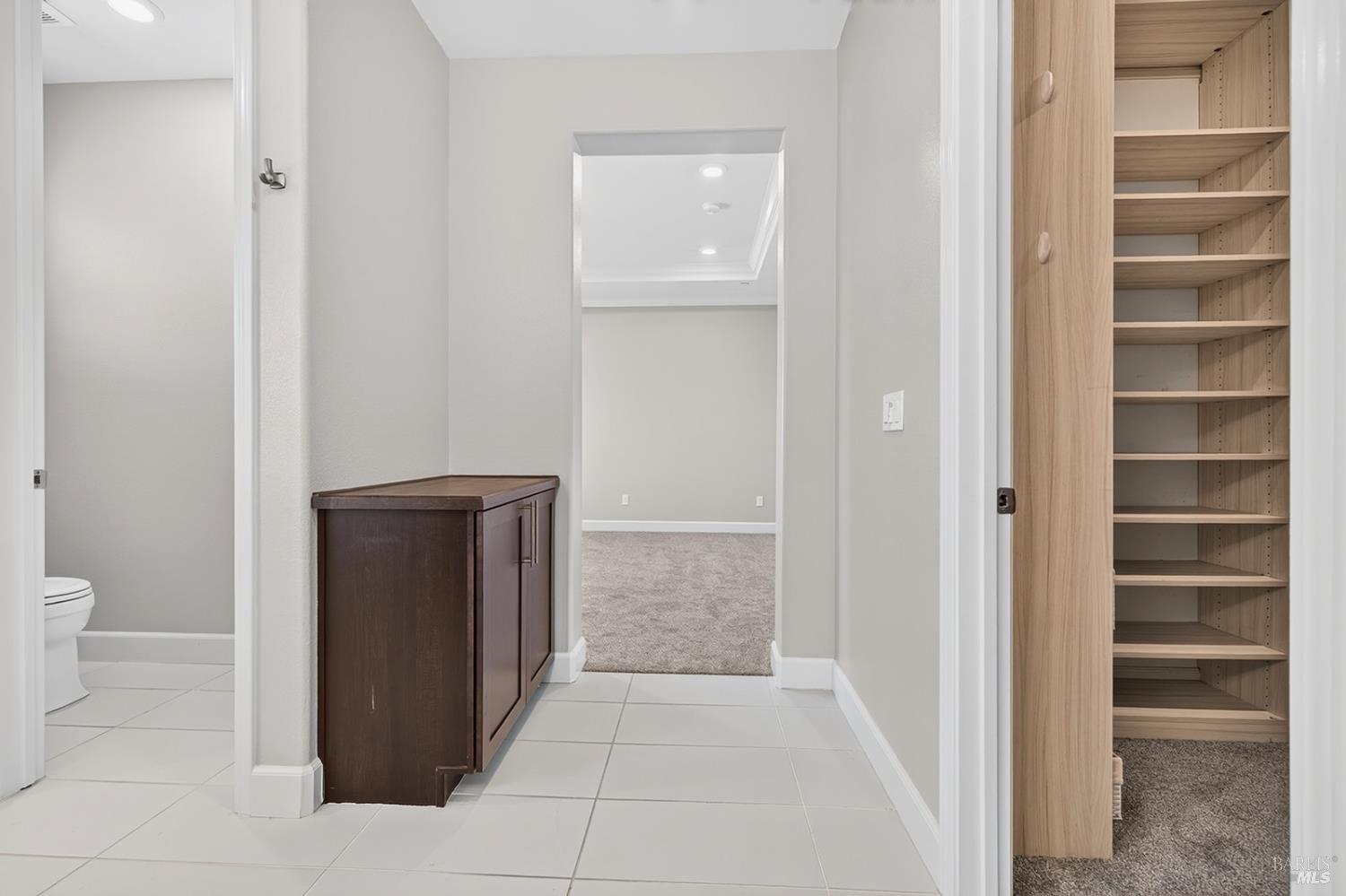 1818 Kyle Place Rohnert Park CA 94928