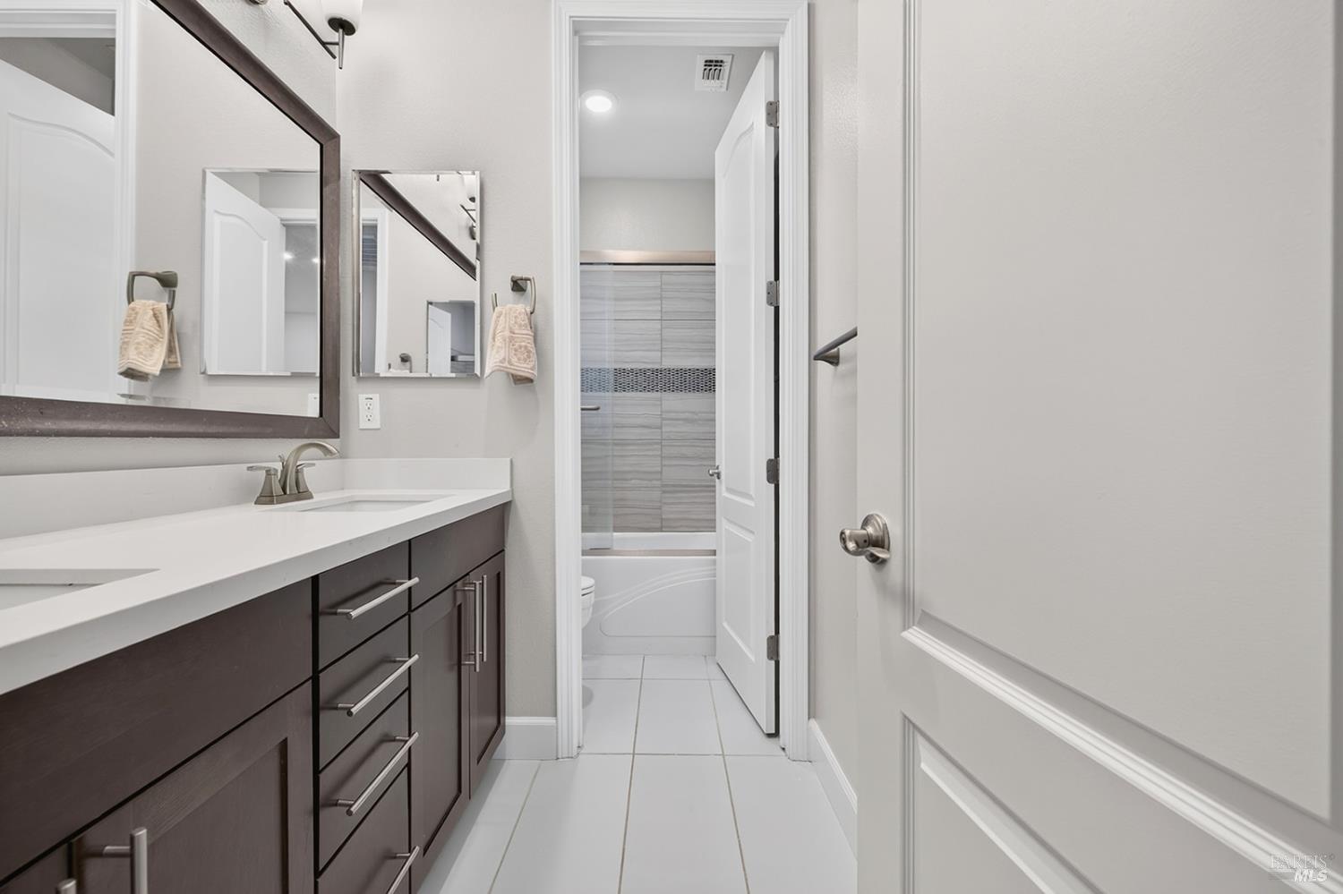 1818 Kyle Place Rohnert Park CA 94928