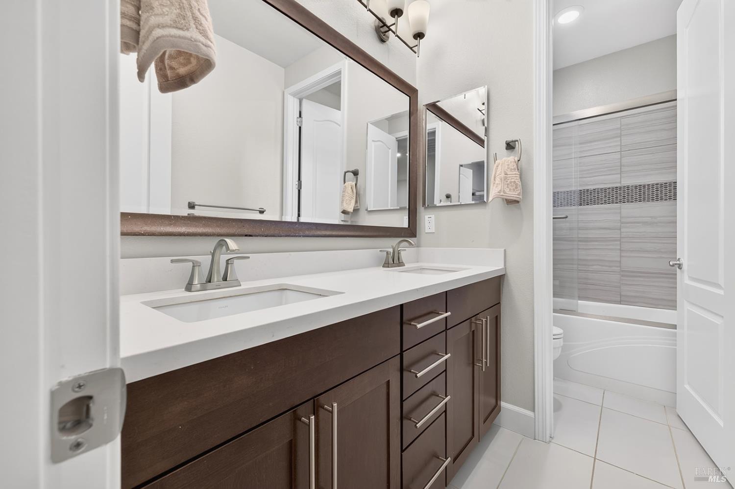 1818 Kyle Place Rohnert Park CA 94928