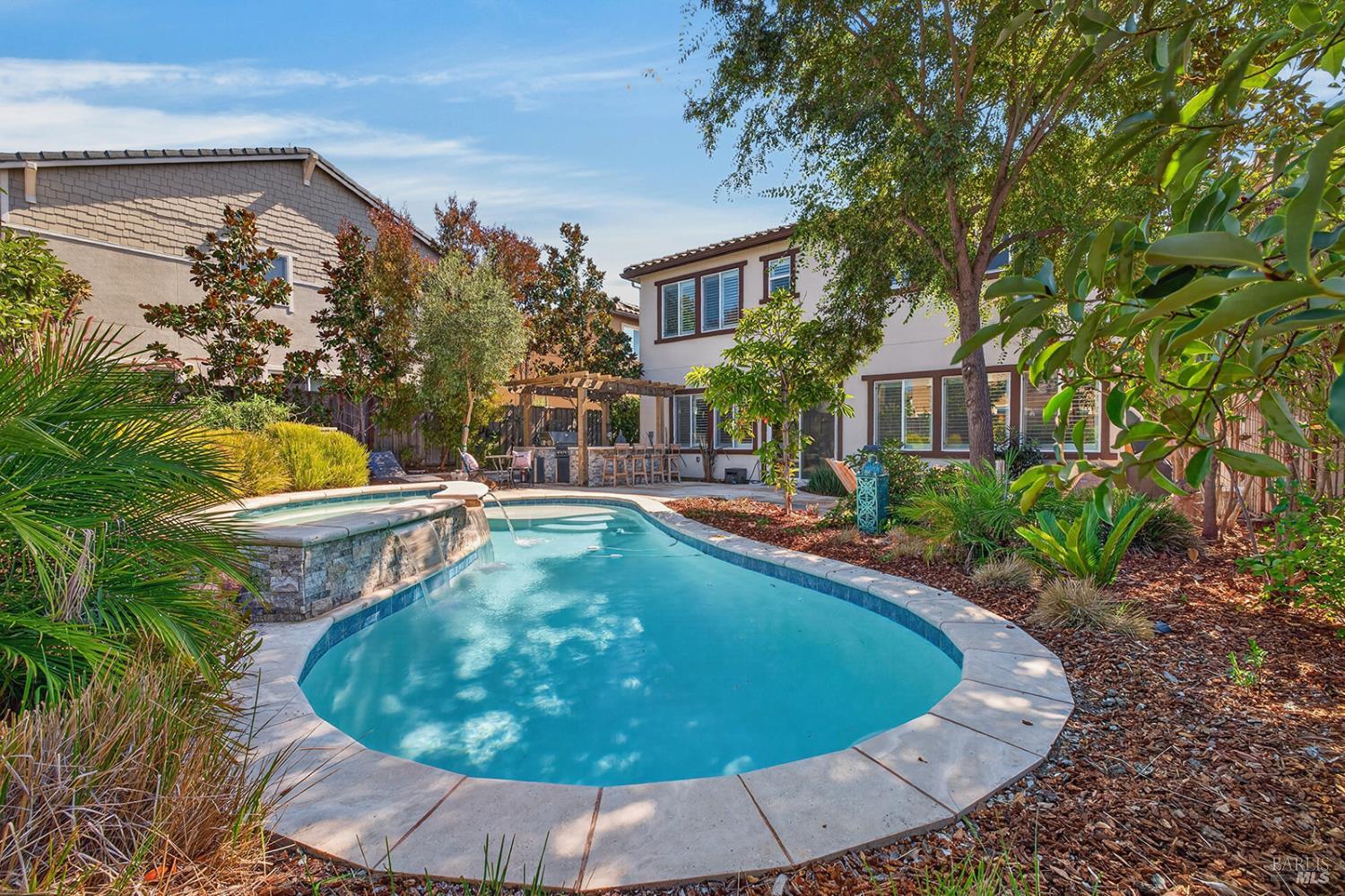 1818 Kyle Place Rohnert Park CA 94928