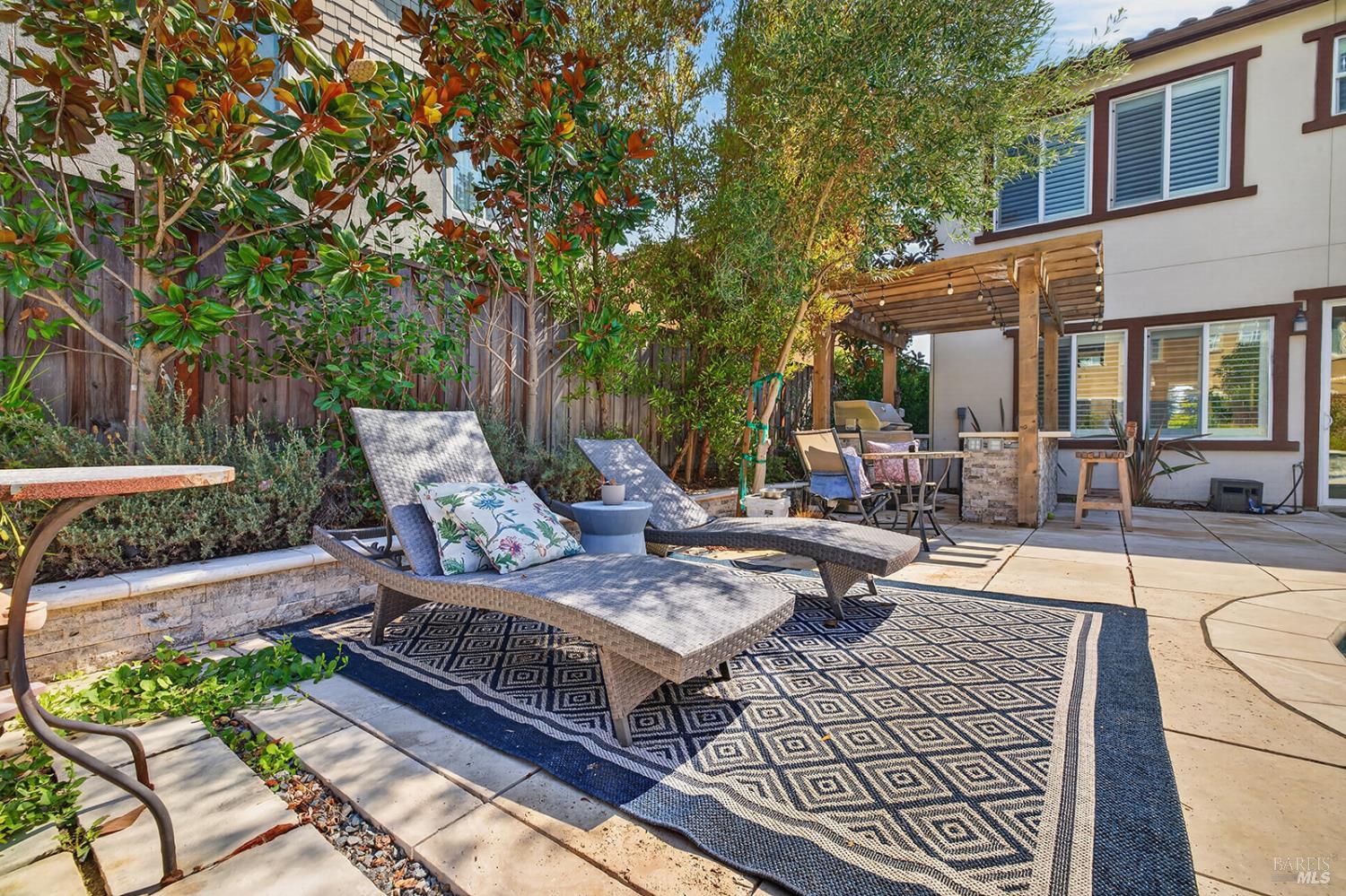 1818 Kyle Place Rohnert Park CA 94928
