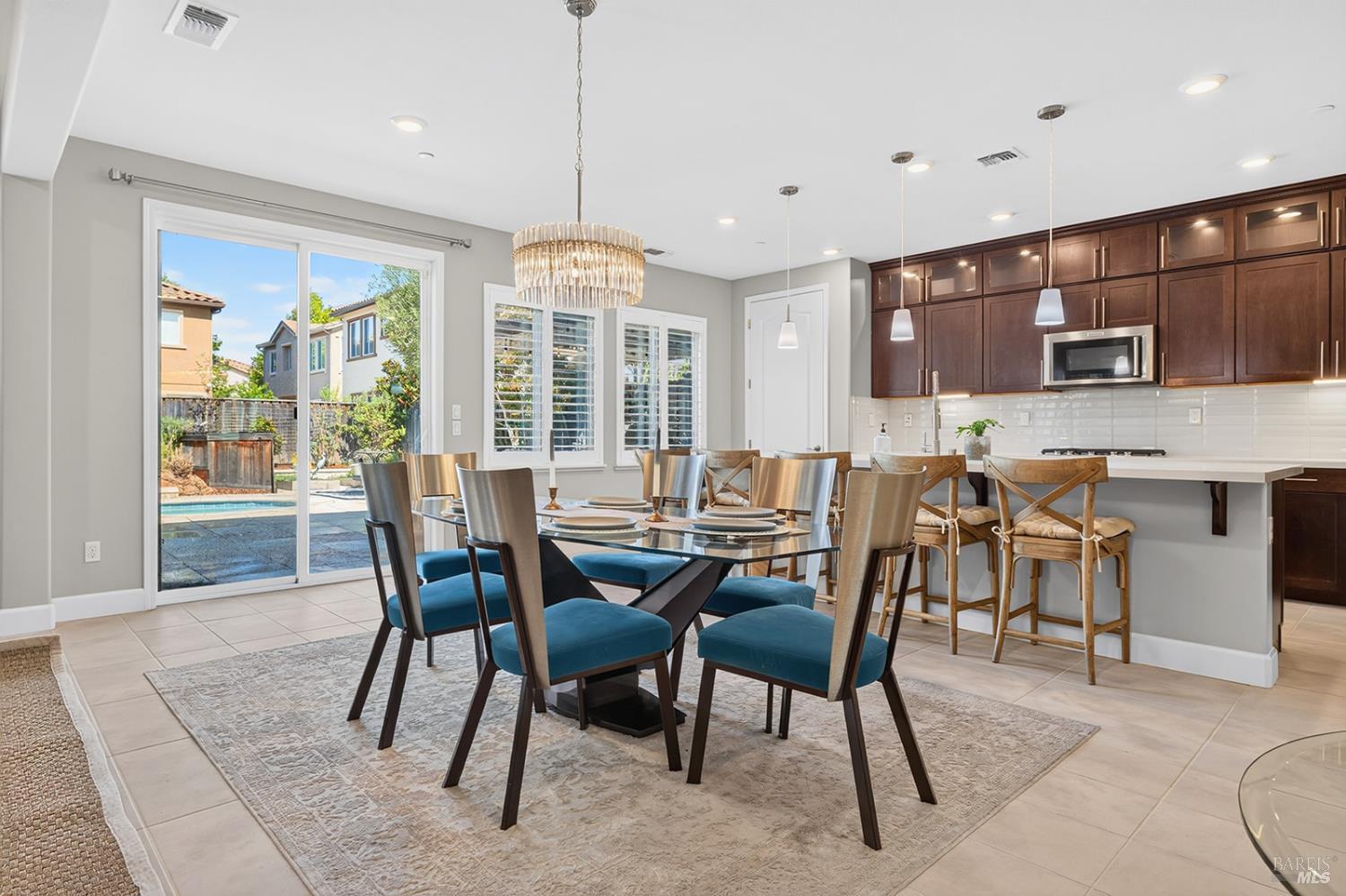 1818 Kyle Place Rohnert Park CA 94928