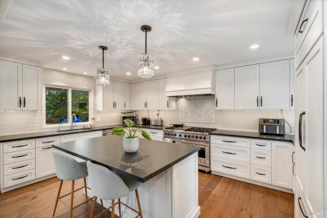 960 Lark Avenue Sonoma CA 95476