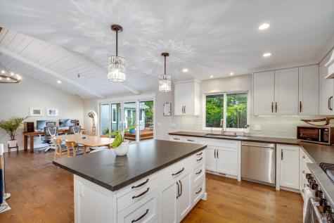 960 Lark Avenue Sonoma CA 95476