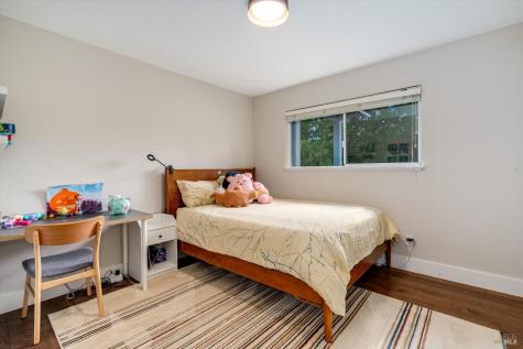 960 Lark Avenue Sonoma CA 95476