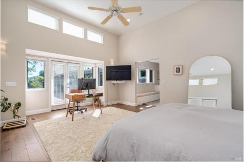 960 Lark Avenue Sonoma CA 95476