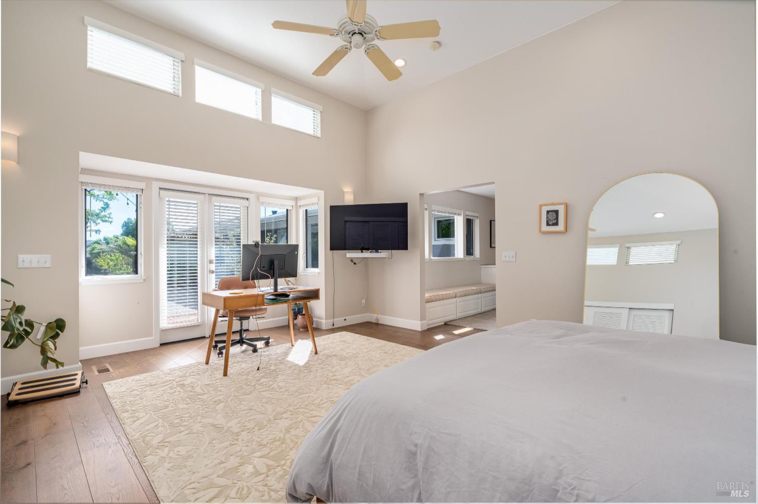 960 Lark Avenue Sonoma CA 95476