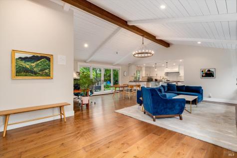 960 Lark Avenue Sonoma CA 95476