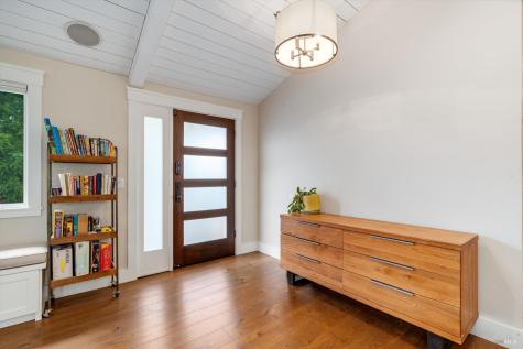 960 Lark Avenue Sonoma CA 95476