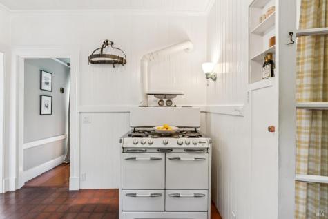 86-84 Hill Street Mill Valley CA 94941