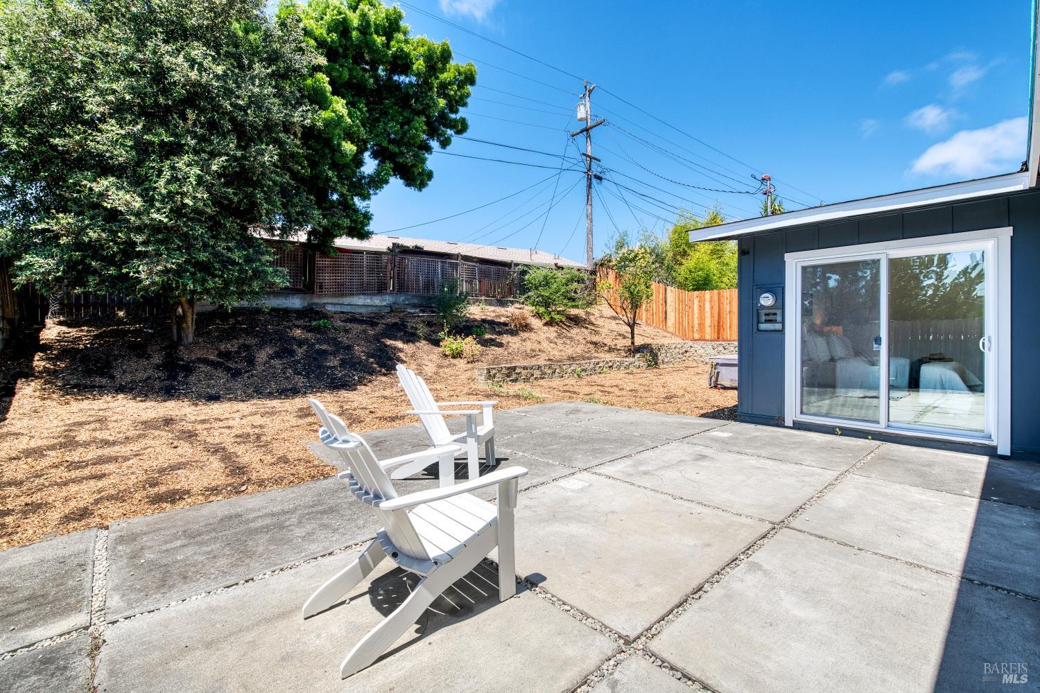 323 Deanza Drive Vallejo CA 94509