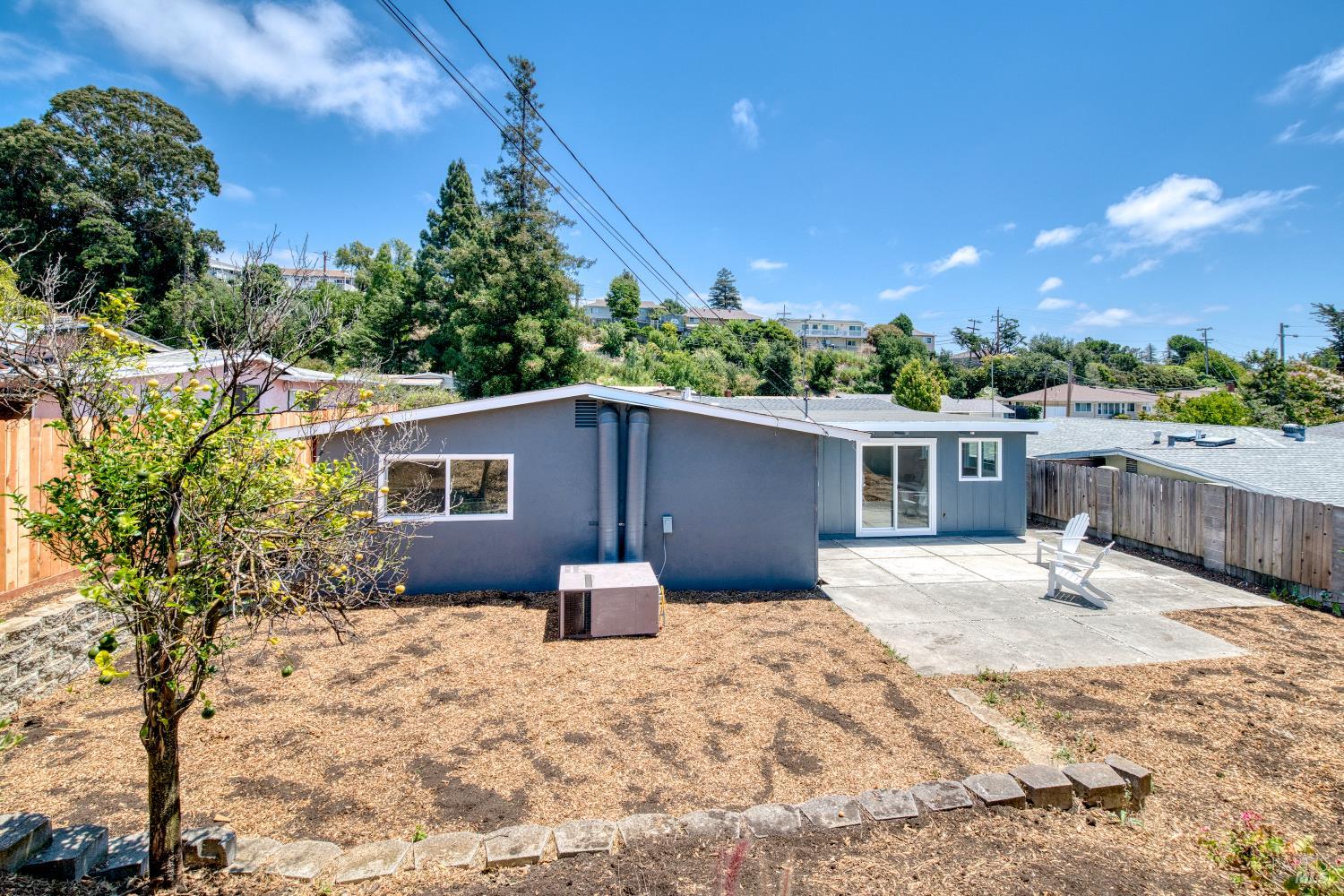 323 Deanza Drive Vallejo CA 94509
