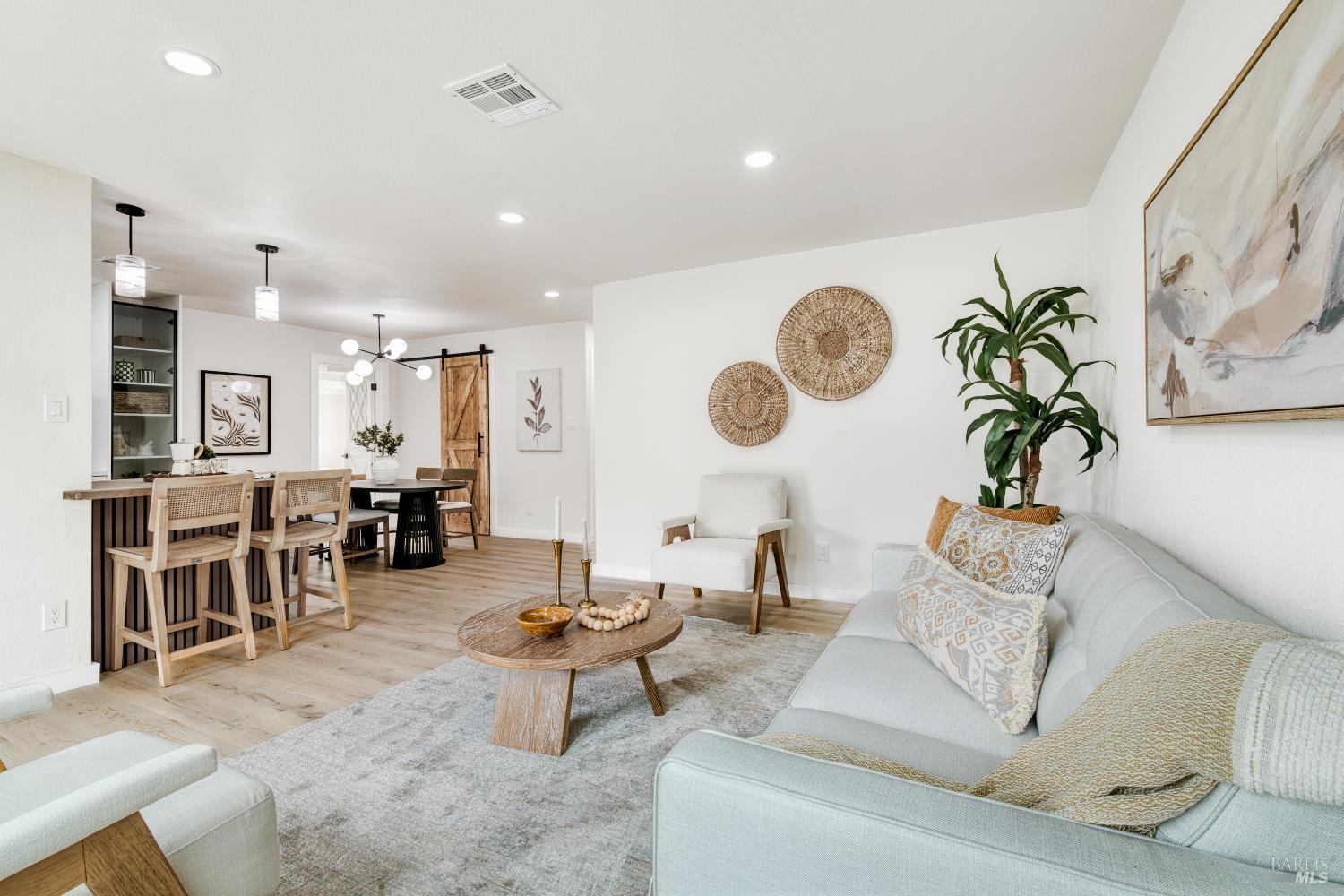 323 Deanza Drive Vallejo CA 94509