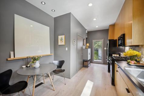 22 Clyde Avenue San Rafael CA 94901