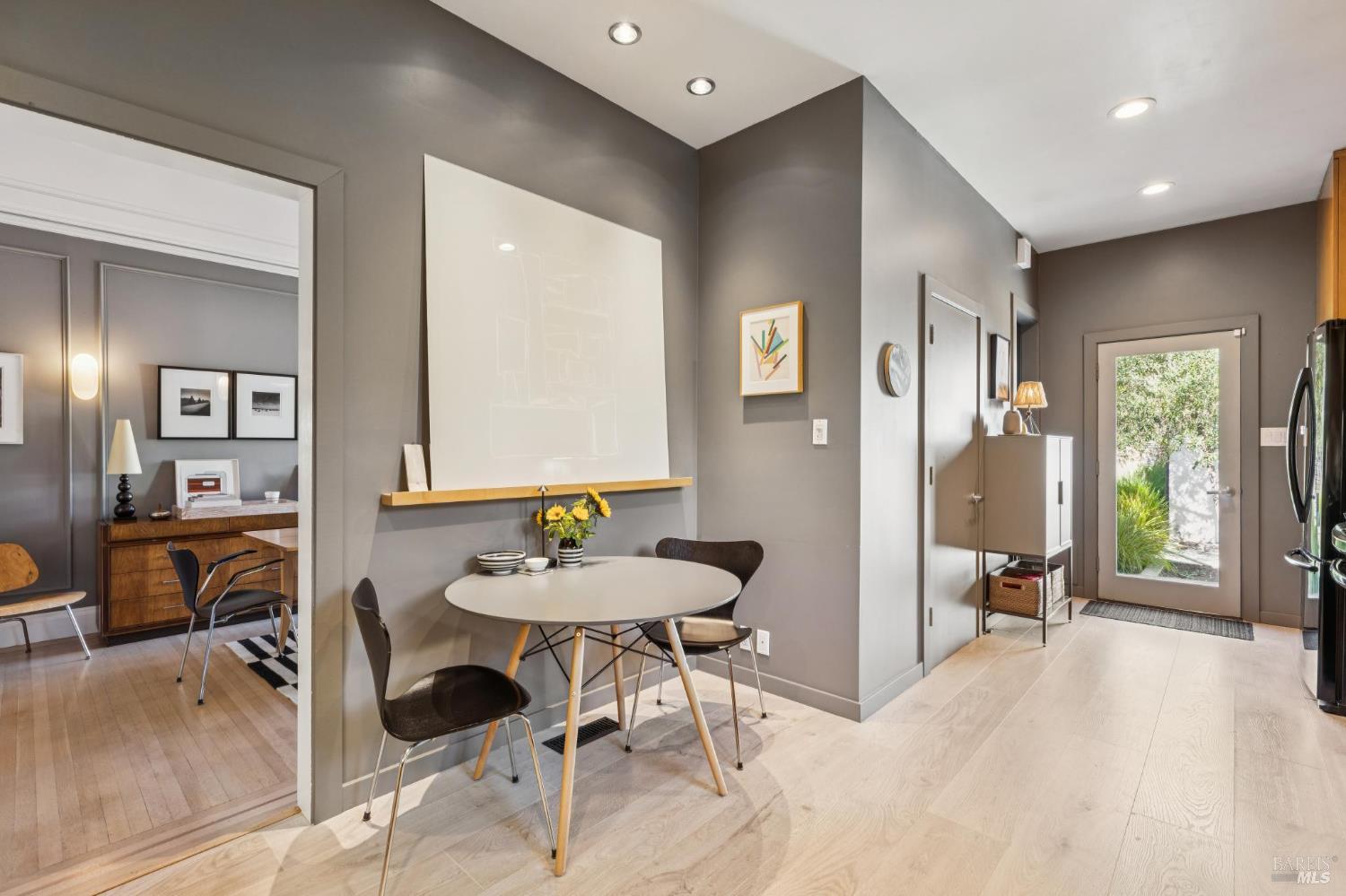 22 Clyde Avenue San Rafael CA 94901