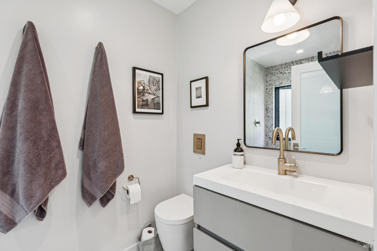 22 Clyde Avenue San Rafael CA 94901
