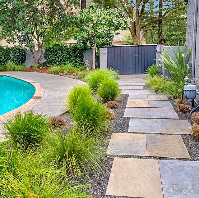 22 Clyde Avenue San Rafael CA 94901