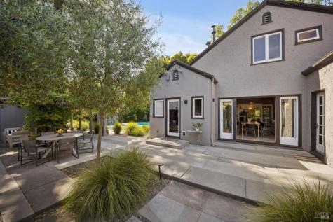 22 Clyde Avenue San Rafael CA 94901