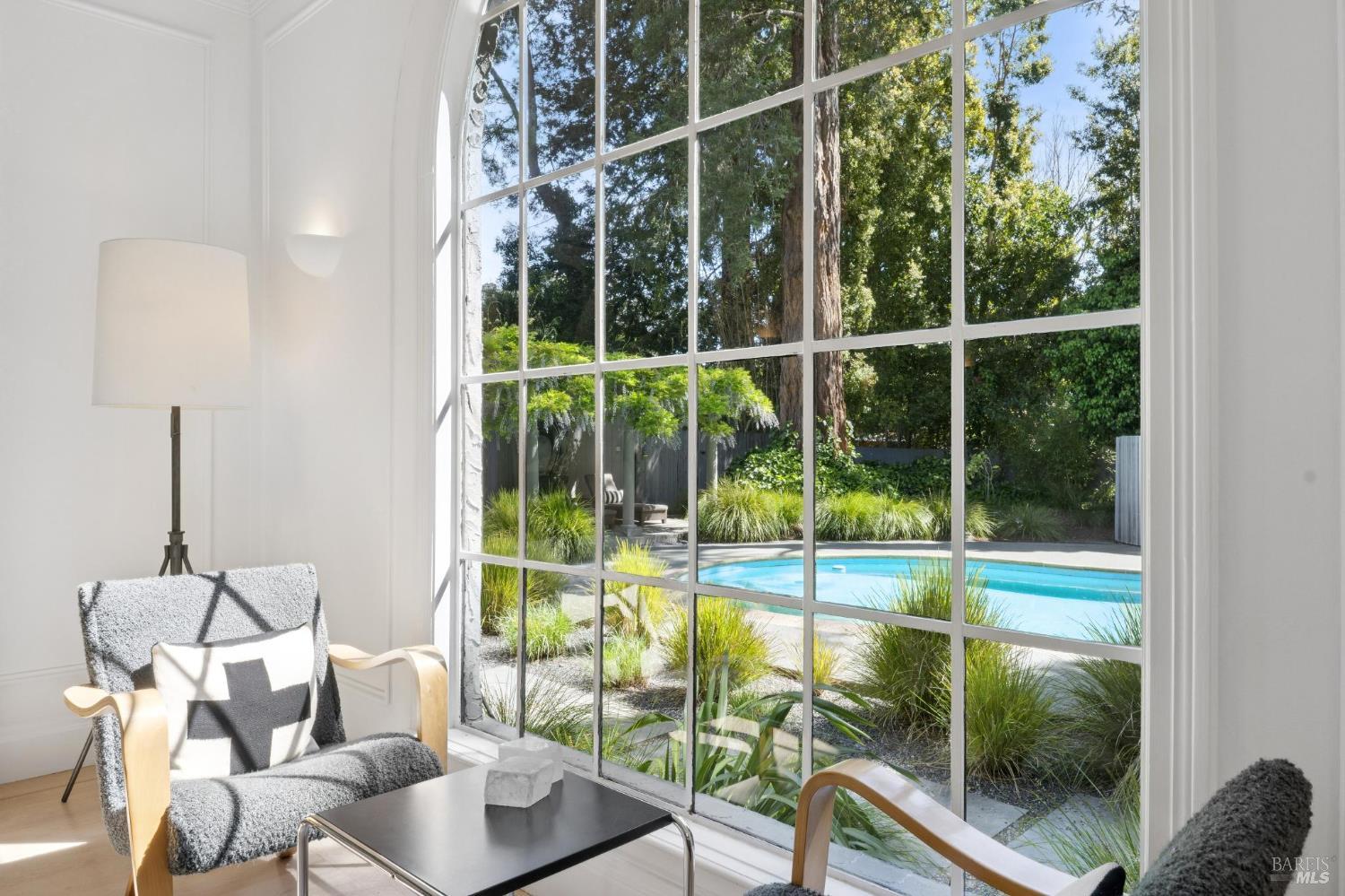 22 Clyde Avenue San Rafael CA 94901