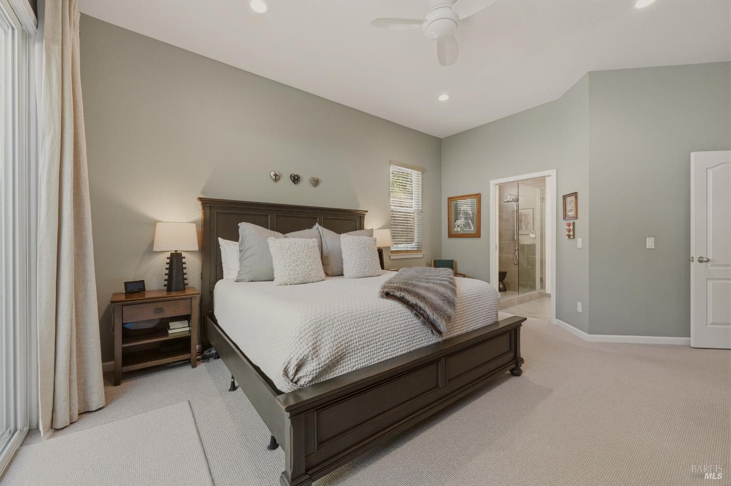 806 Chiles Avenue St. Helena CA 94574