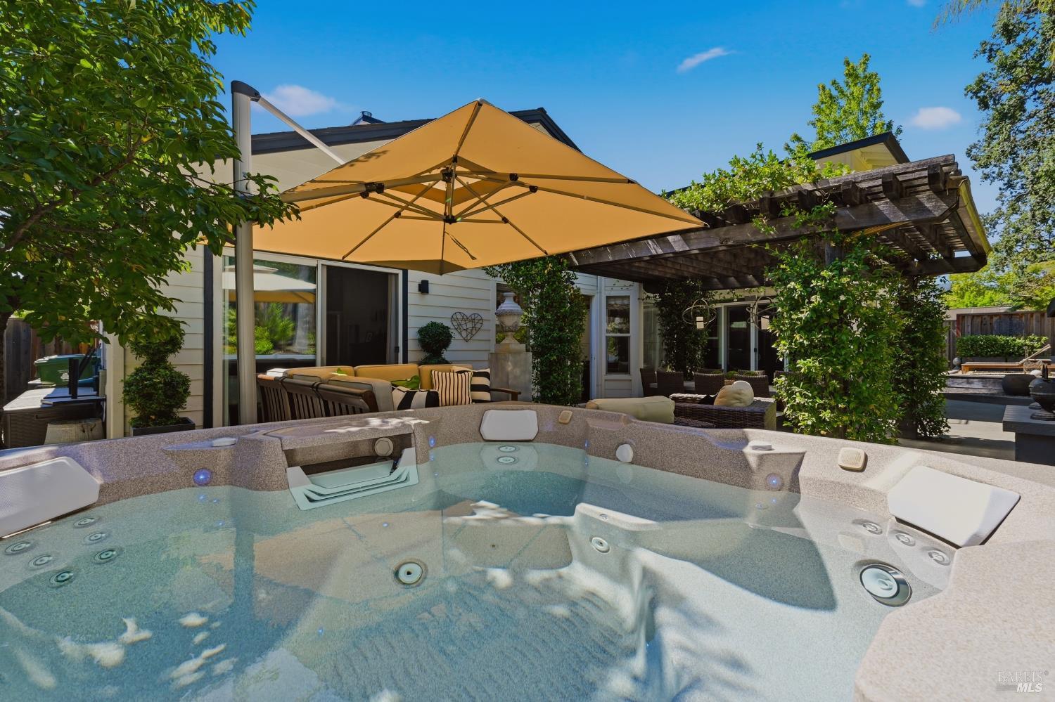 806 Chiles Avenue St. Helena CA 94574